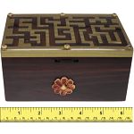 Labyrinth Box