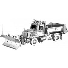 Metal Earth: Freightliner - 114SD Snow Plow (Fascinations 032309011470) photo