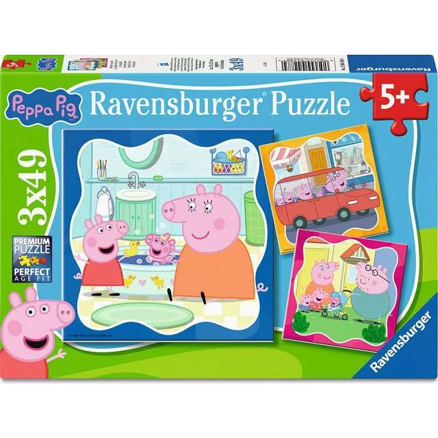 Peppa Pig: Family Firsts - 3 x 49 Piece Puzzles