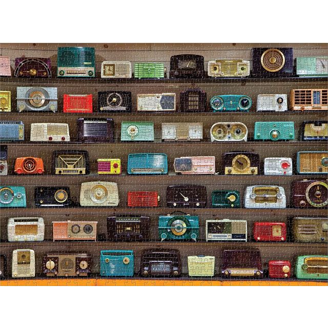Chihuly - Vintage Radios
